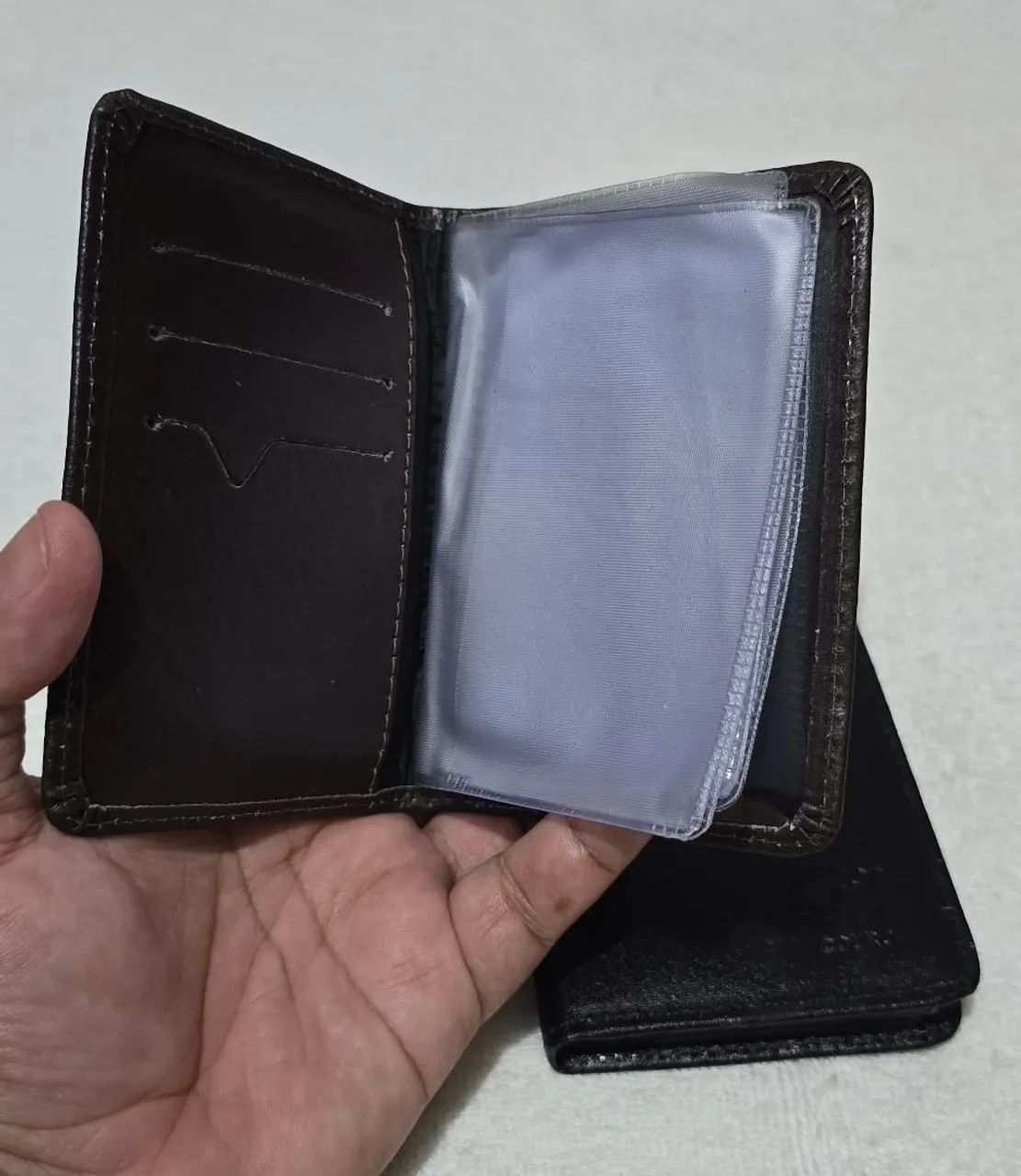 Porta cartão e documento de couro  - Foto 2