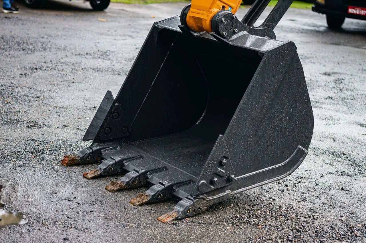 Escavadeira CASE CX130C  - Foto 5