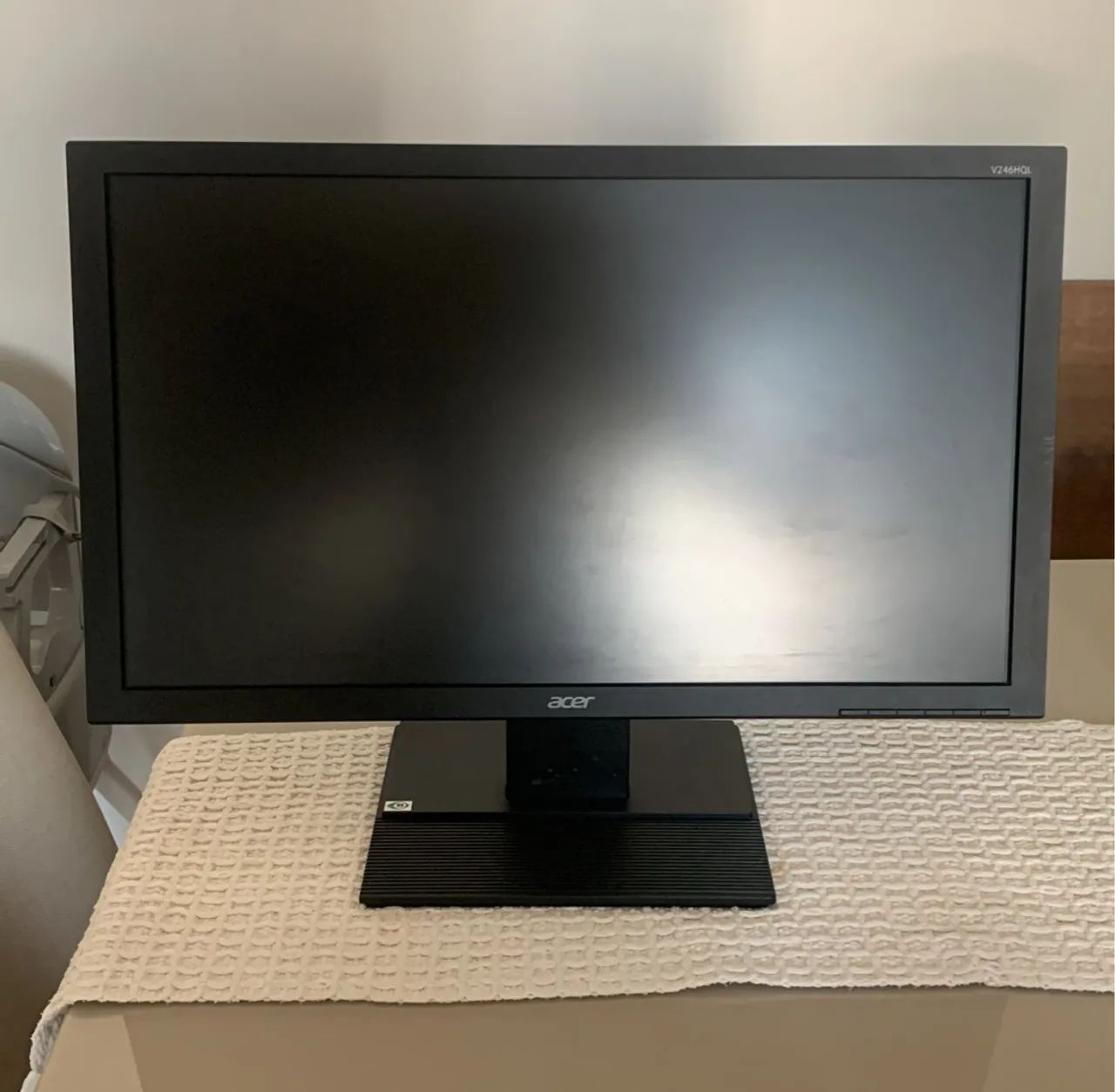 Monitor Acer 24 polegadas LED - 60hz - HDMI e VGA