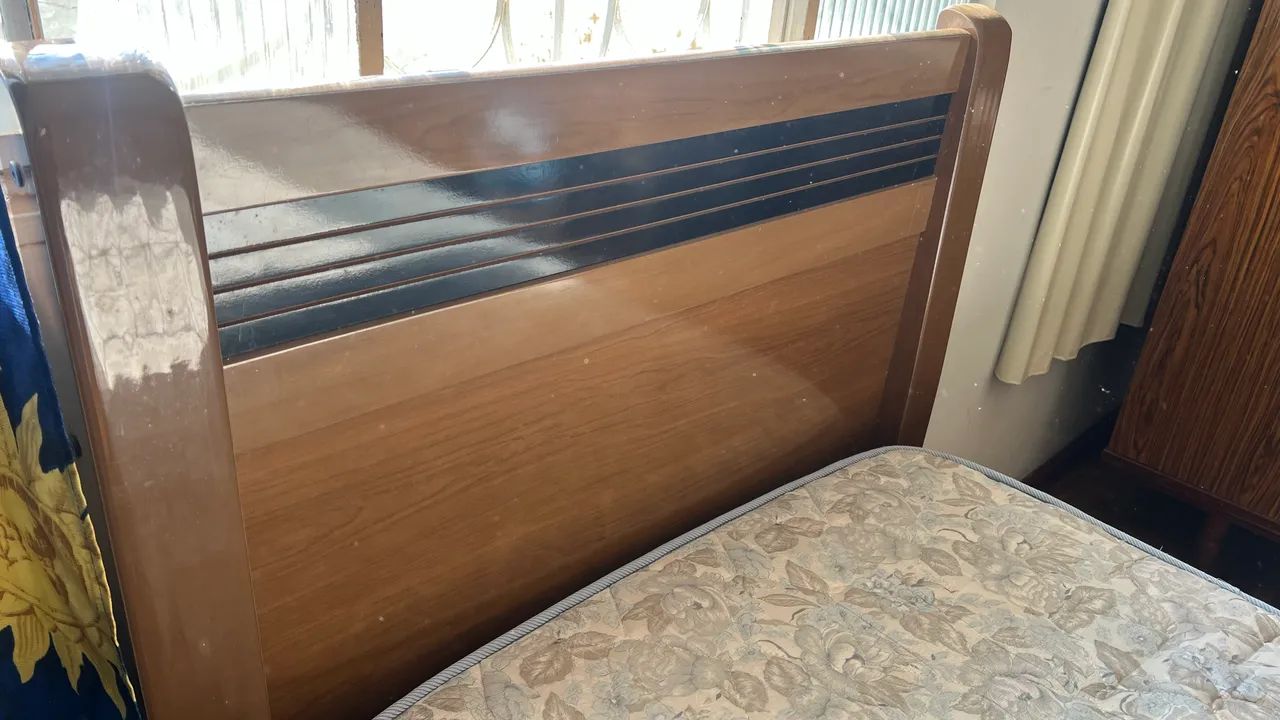 Cama com colchao