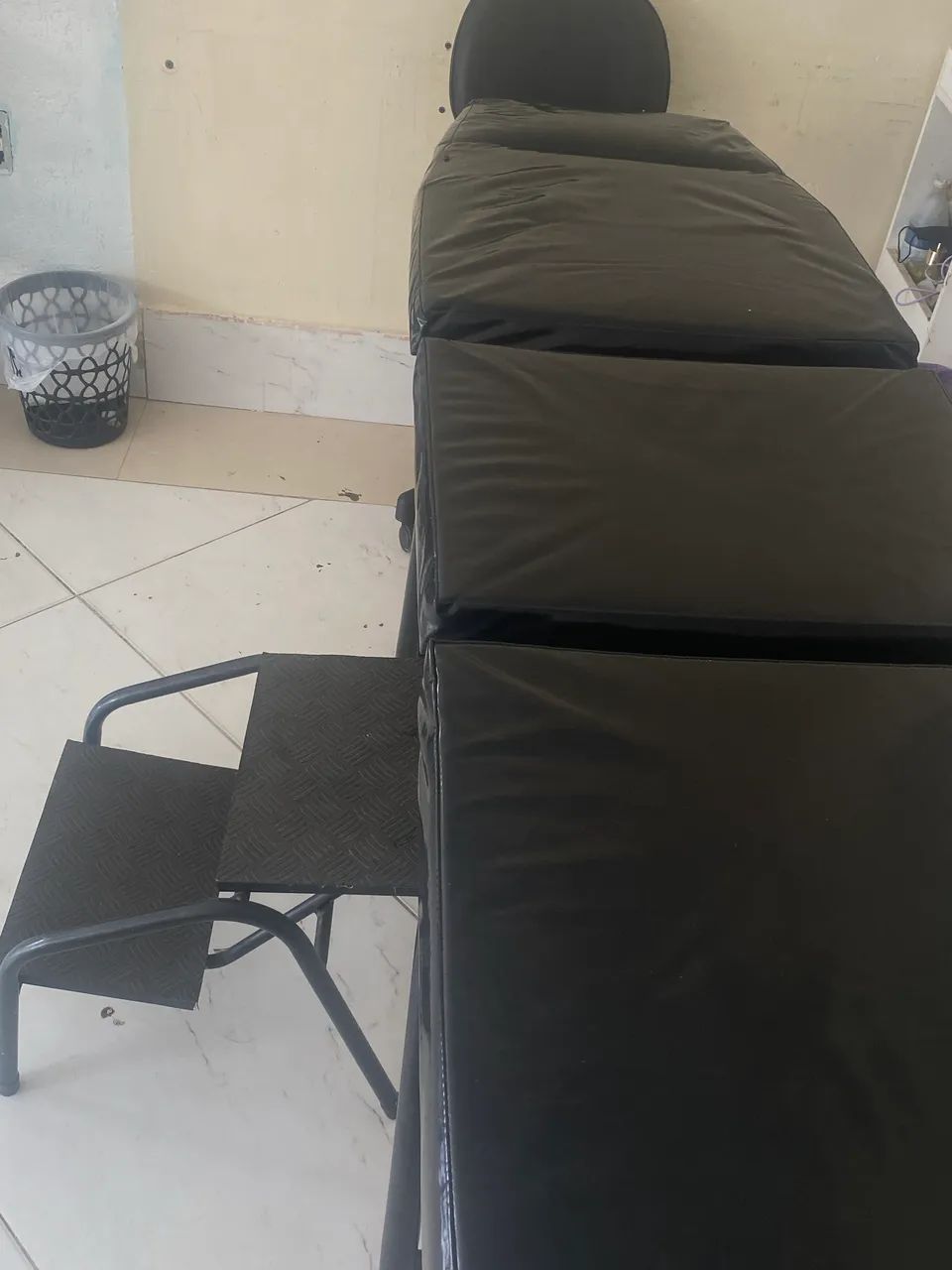 Maca de designer de sobrancelhas  - Foto 3