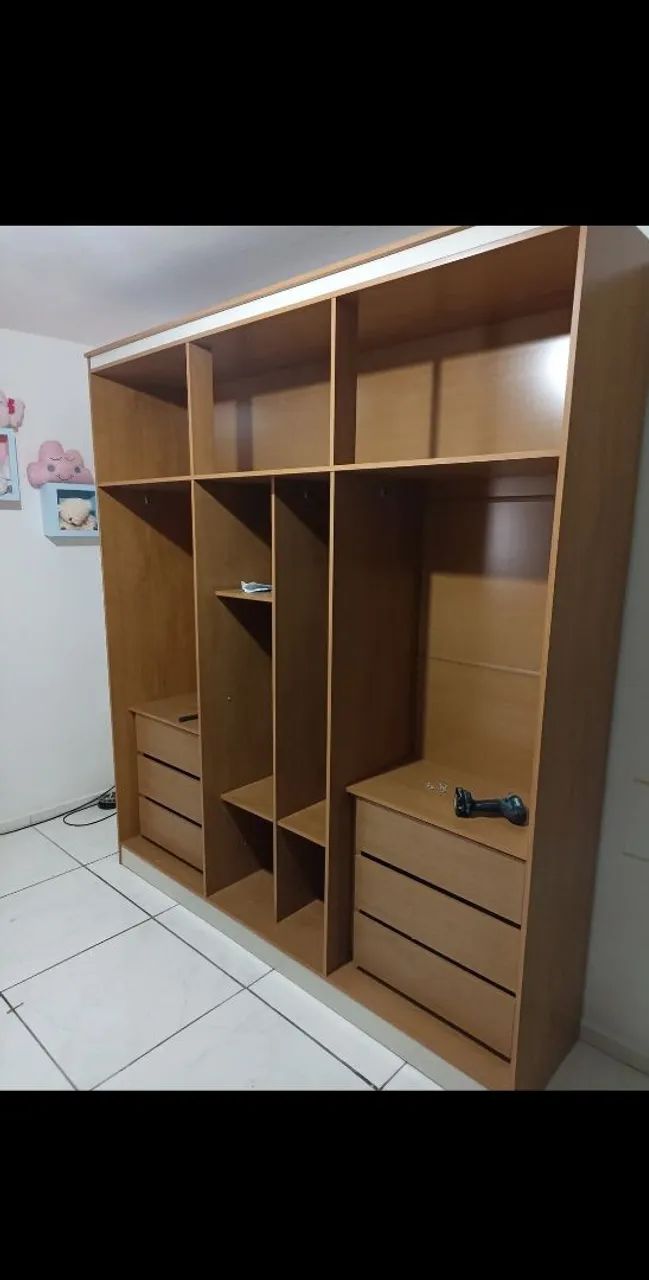 pequenos carretos e desmontagem e montagem de móveis 