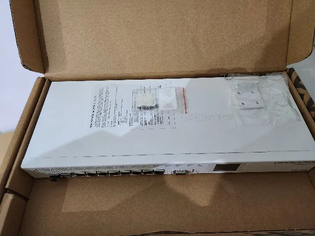Mikrotik Cloud Core Router CCR1009-7G-1C-1S+ - Foto 3