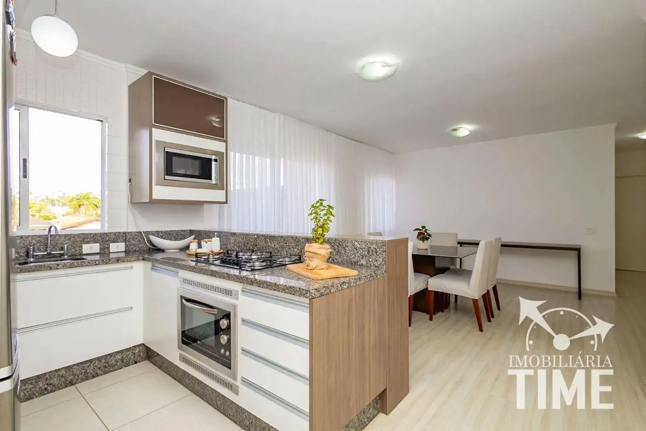 Apartamento com 2 dormitórios para alugar, 80 m² por R$ 4.616,61/mês - Bacacheri - Curitib