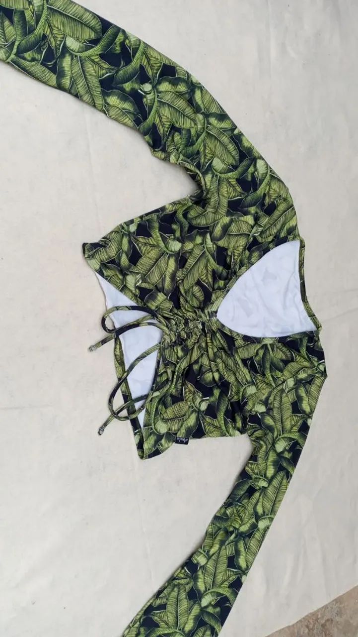 Blusa nova croped P 
