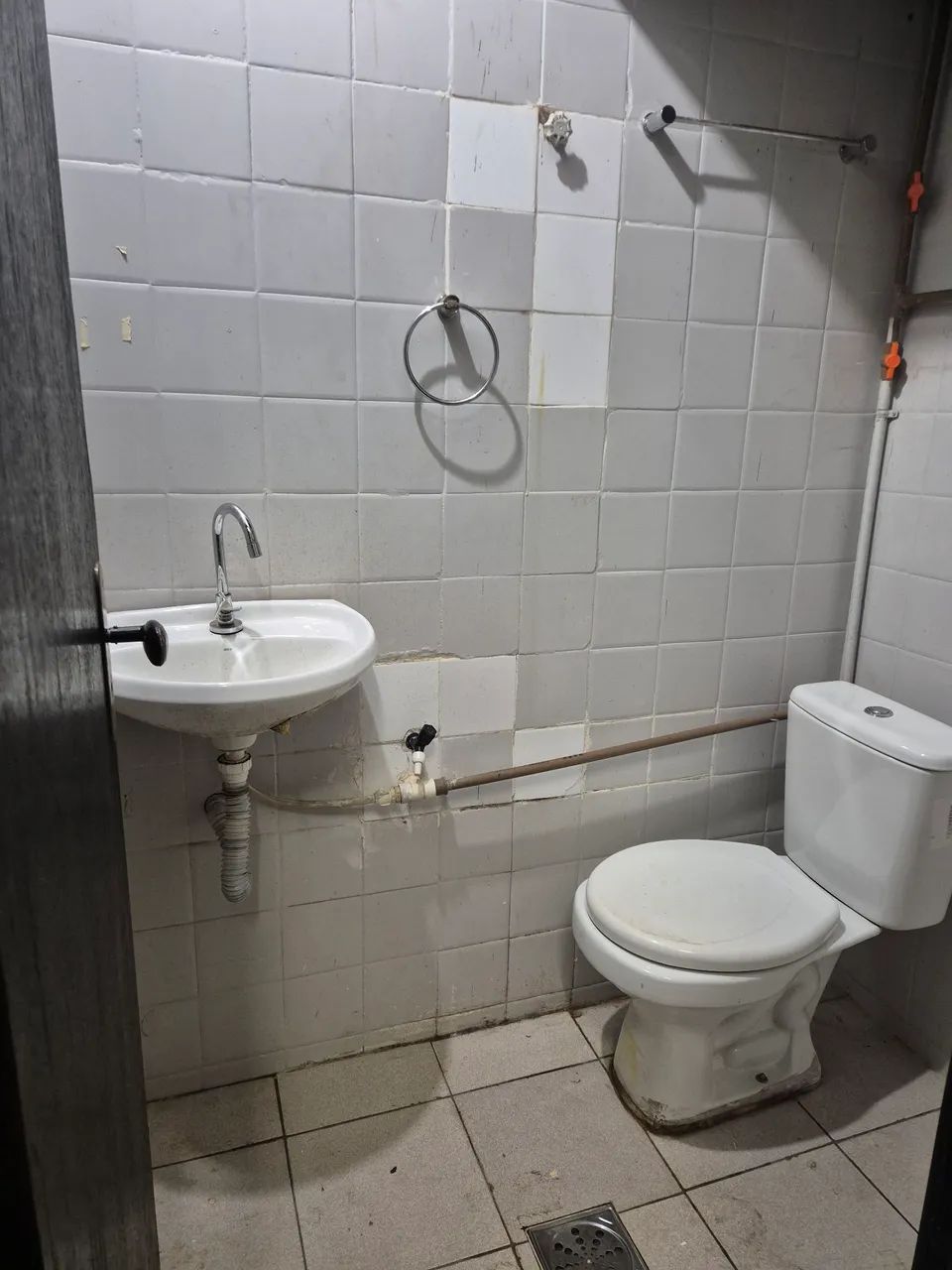 Alugo loja Praça do D.I. - Foto 4