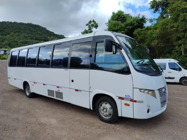 Volare W9/ MWM, 2014/15, 33 recl. ar, R$ 298 mil reais. TR c/Airton 5199706.9988