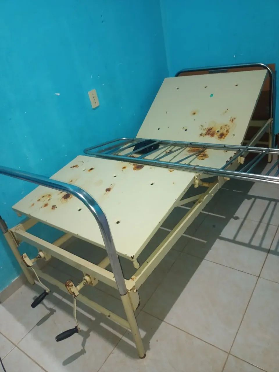 Cama hospitalar  - Foto 2