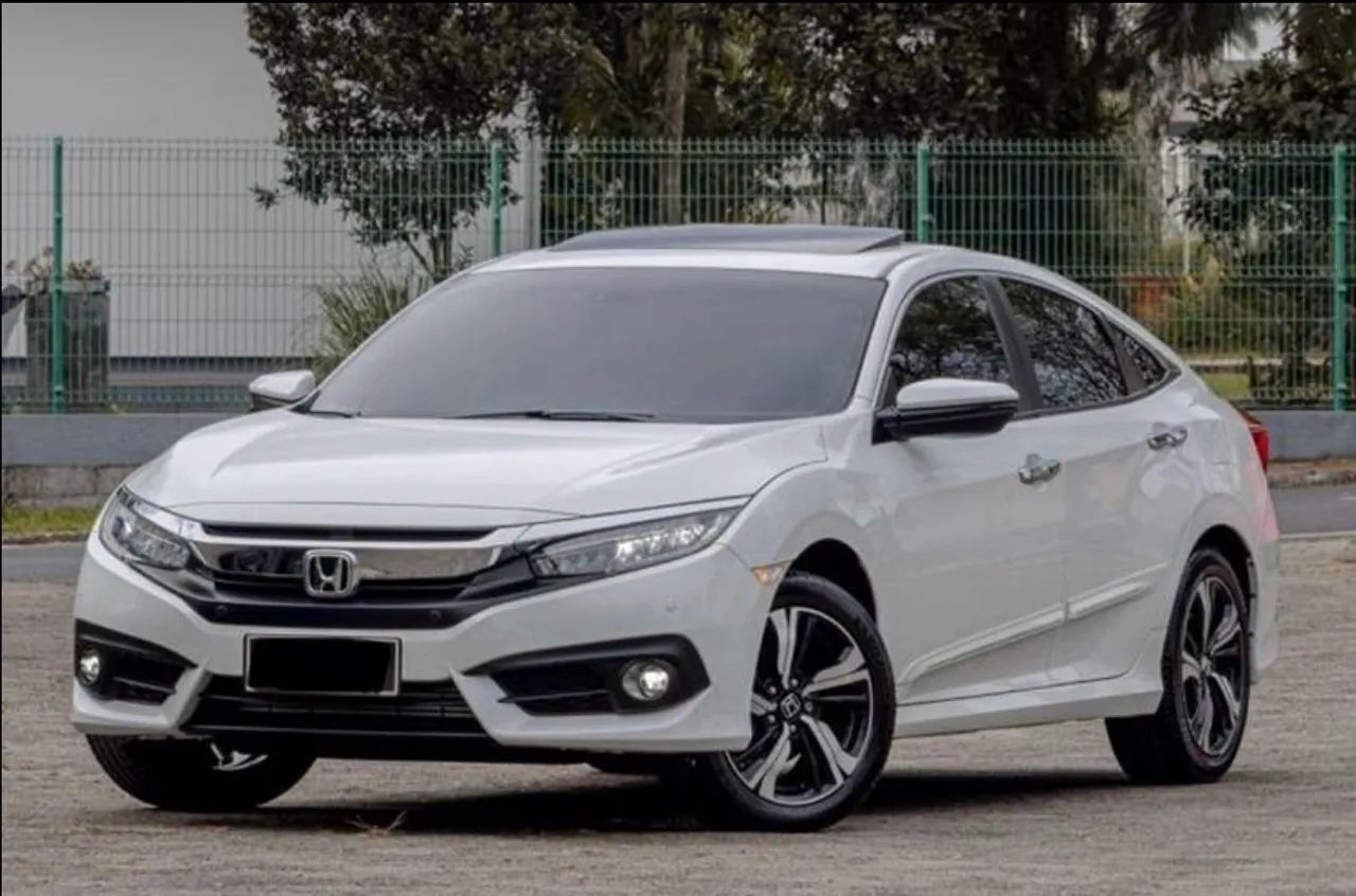 Honda Civic Touring 1.5 Turbo 18/19