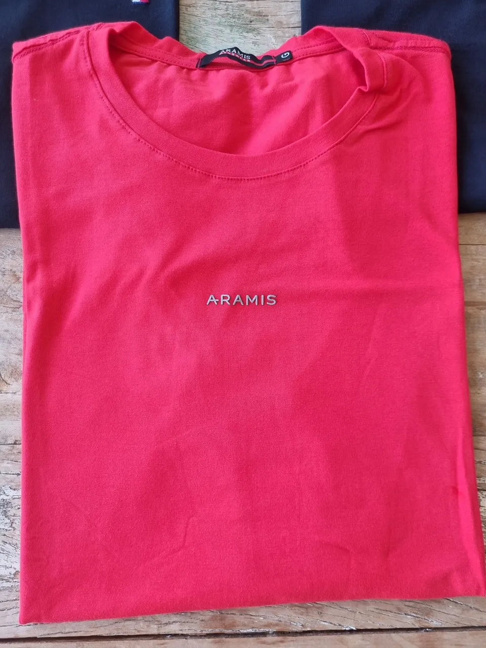 Camiseta Aramis Vermelha