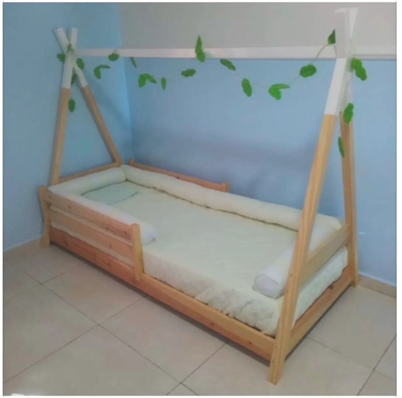 Cama Montessori Cabana Infantil- FABRICADA EM MADEIRA-  - Foto 3