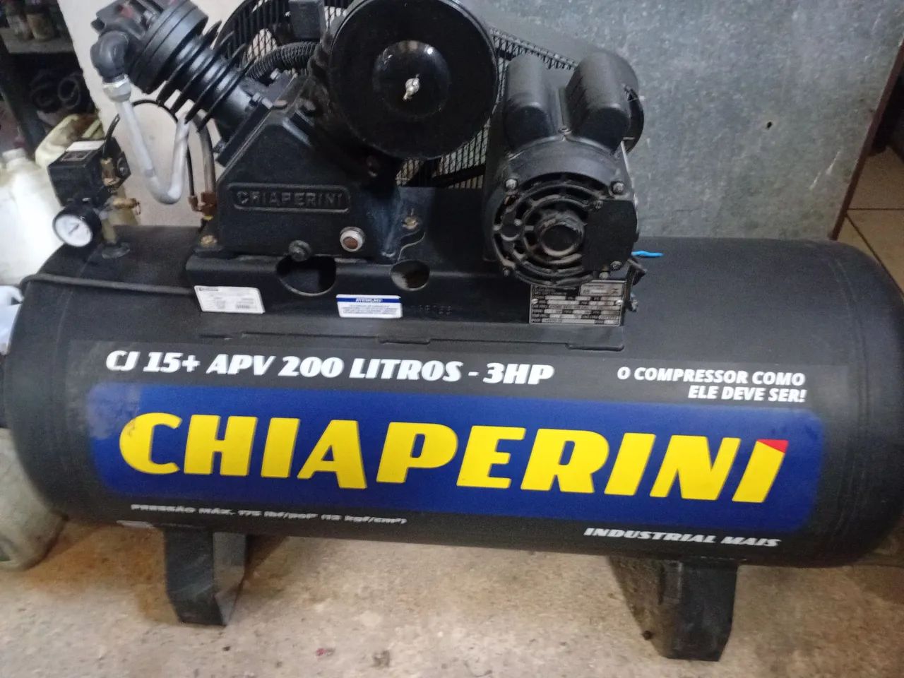 Adriano salustiano de Melo 