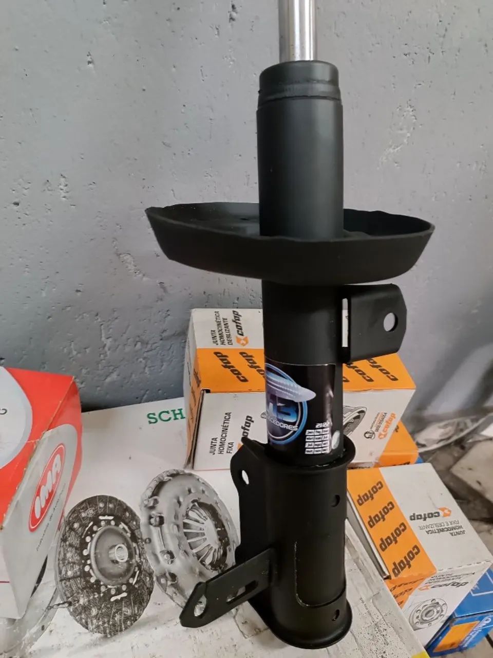 """Super Promoção Mês Maio"""Amortecedor dianteiro Astra 99... Valor 90,00 (cada)