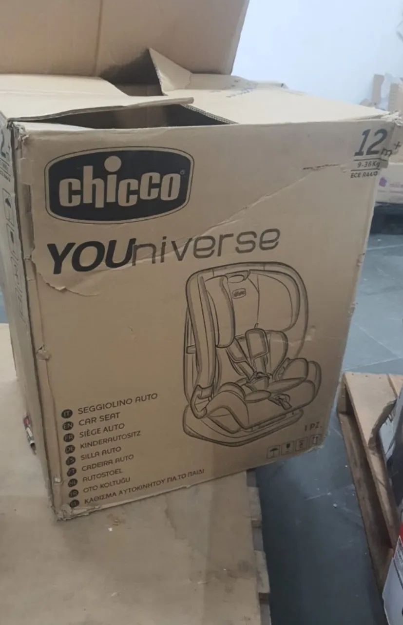 Cadeira infantil para carro Chicco YOUniverse Fix preto-azeviche - Foto 3