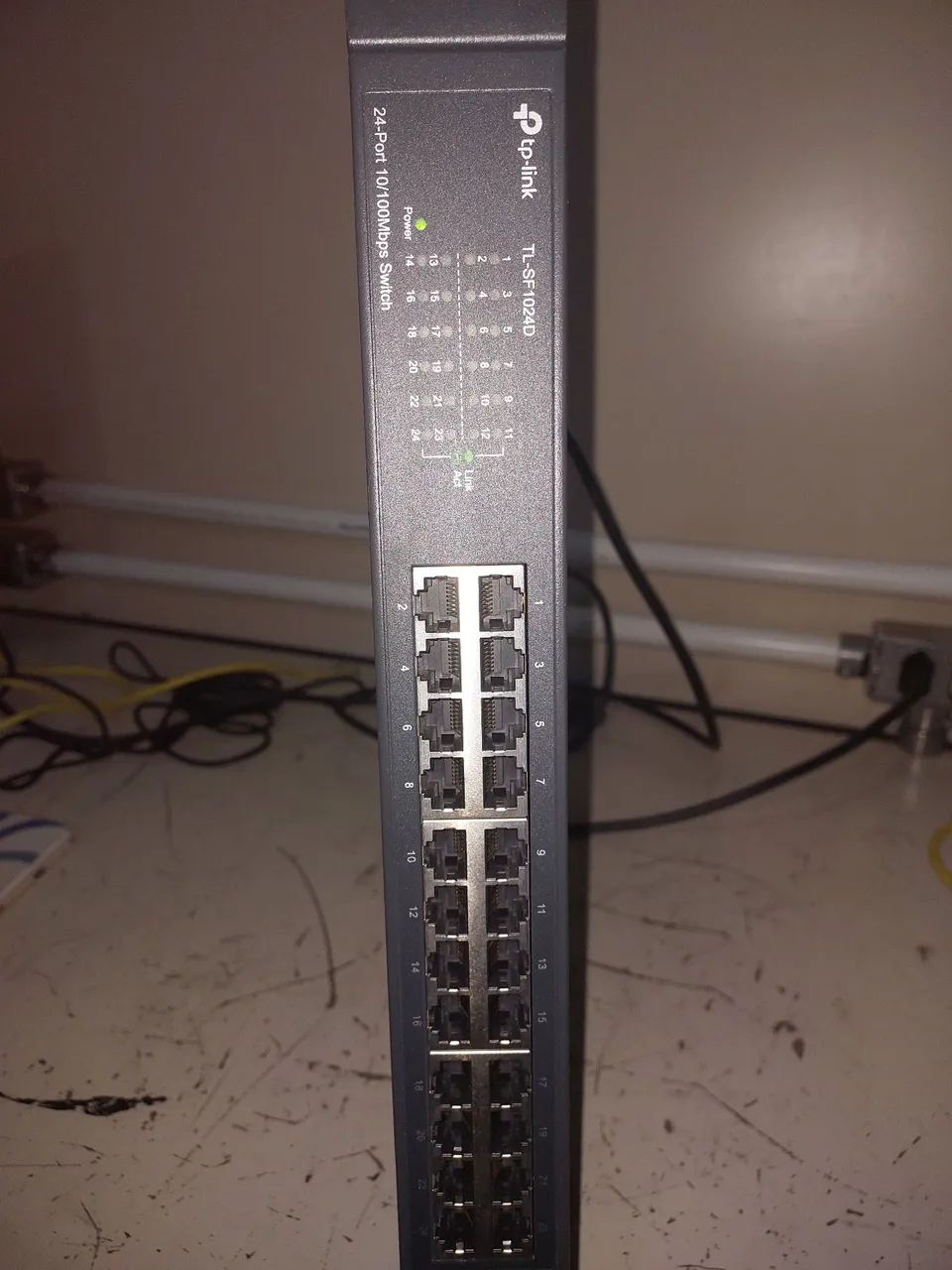 Switch Tp - link SF1024 D 24 Ports64264624813955121