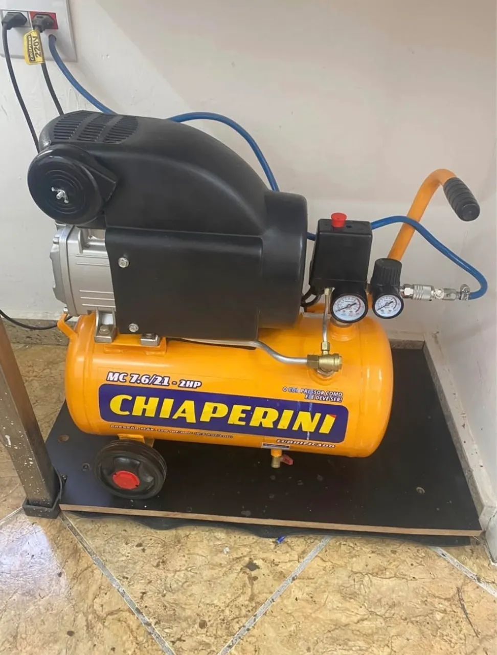 Compressor de Ar Chiaperini MC 7.6/21-2HP