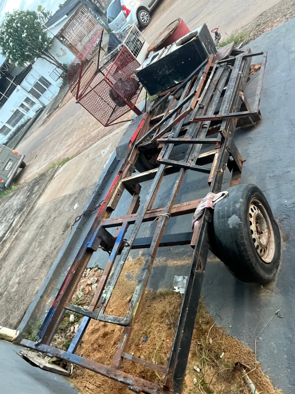 Vende se pra reforma ou fazer alguma coisa . 1000 mil