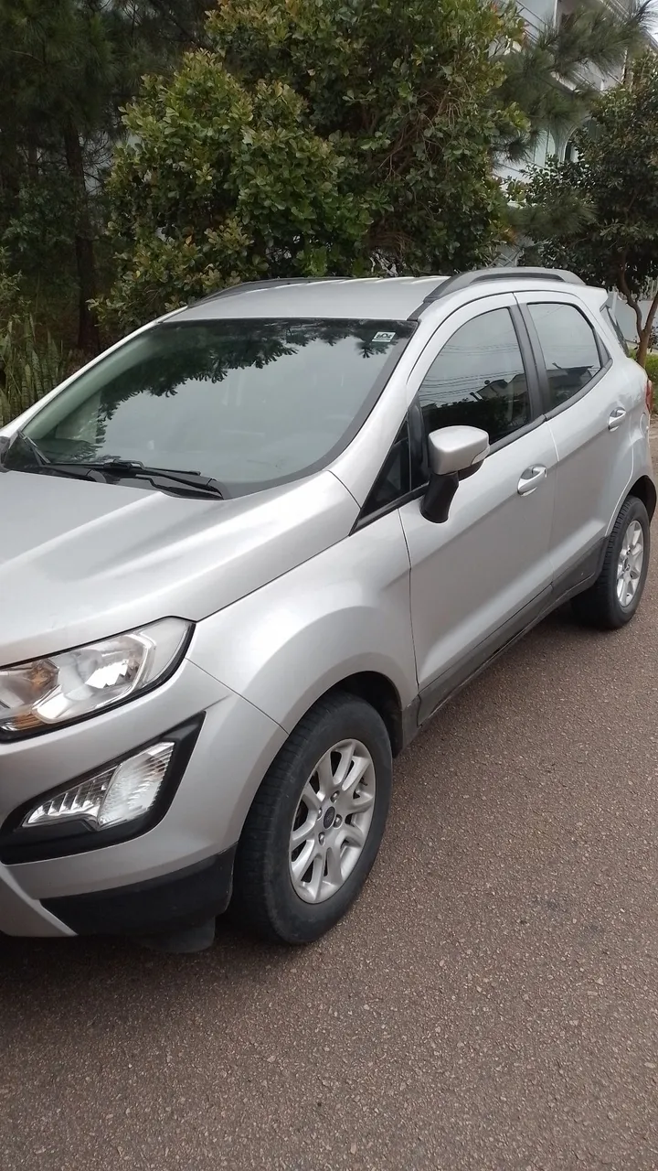 Vendo Ecosport modelo SE automática câmbio CVT com 89mil km chave reserva.