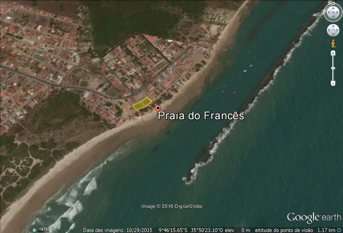 Praia do Francês . Loft Beira Mar .