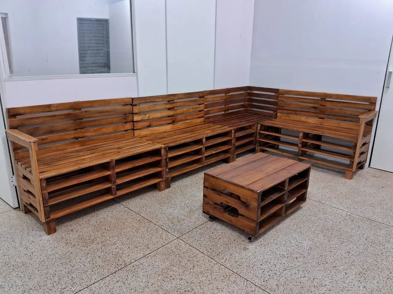 Banco em paletes e pinus  - Foto 3