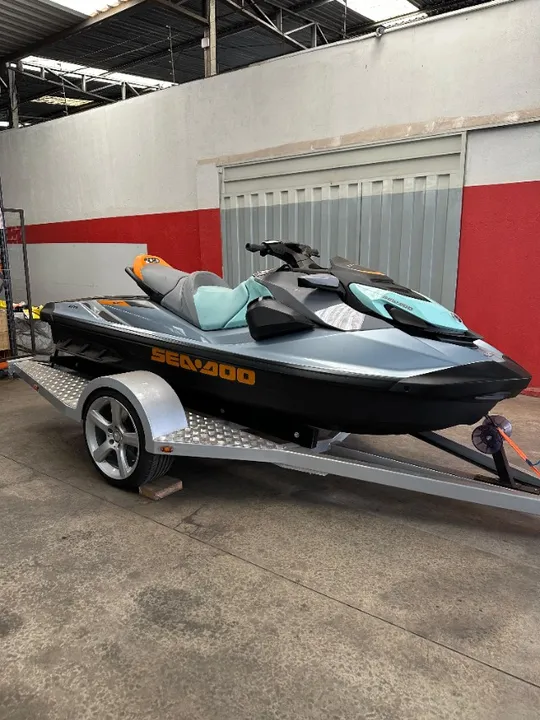 Jet Ski Seadoo 2024 GTI SE Zero sem detalhes apenas 2 horas de uso com Carreta Esportiva
