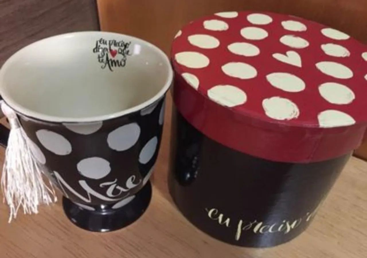 Caneca com caixa Uatt? Temática: Mãe  - Foto 5