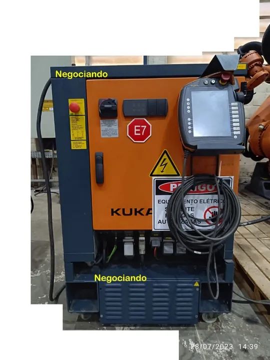 Automação Robo Kuka Robotics Produção Industrial Fabrica Maquinas Industriais - Foto 2