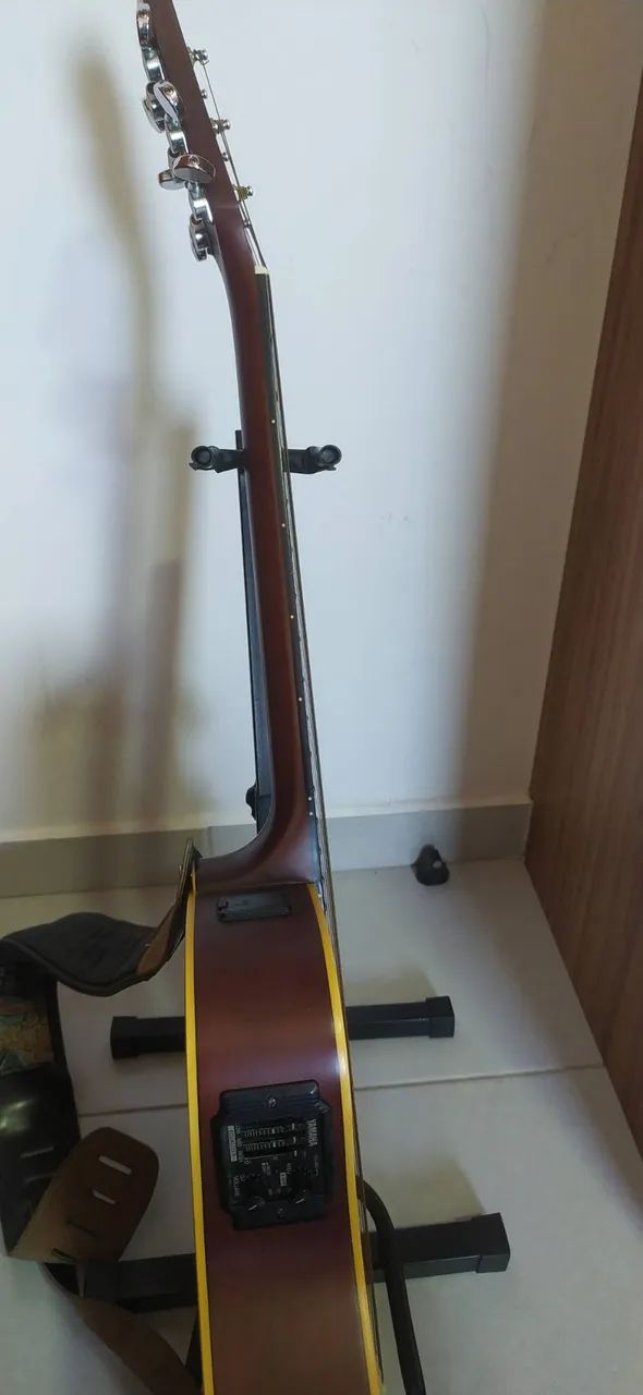 Violão Eletroacústico Yamaha - Foto 5