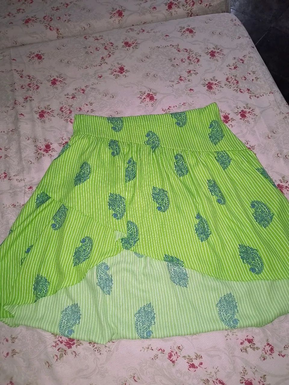 Vestido Verde com Estampa Floral - Foto 3