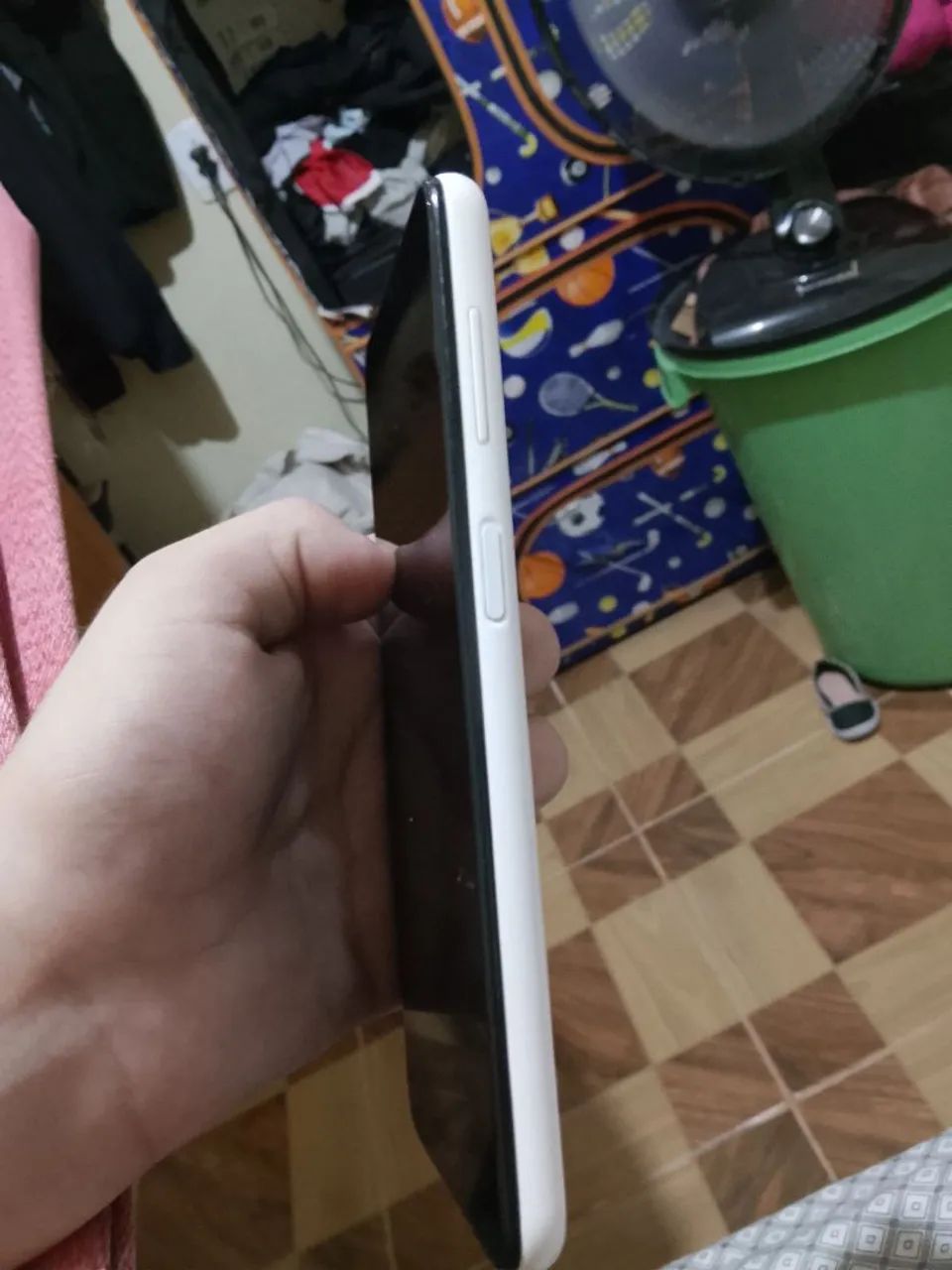 Vendo celular Samsung Galaxy a13 branco  - Foto 4