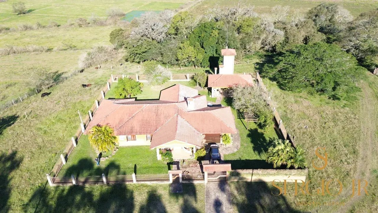 Sítio com 8,2h, belíssima casa com 300m², quiosque em Triunfo - Foto 2