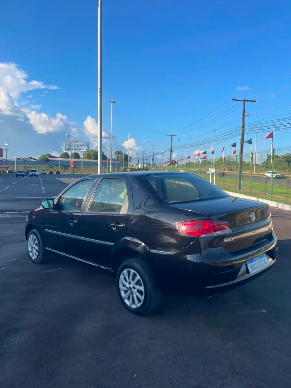 Fiat Siena EL 1.0 MPI Fire Flex 8V 4P 2011 - Foto 3