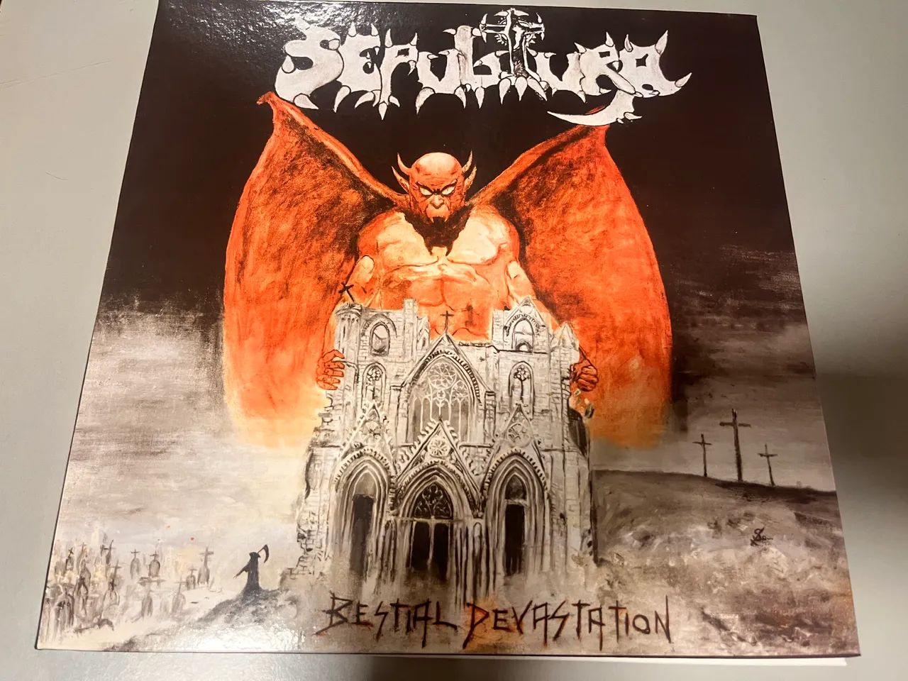 Sepultura Bestial Devastation LP Box  - Foto 4