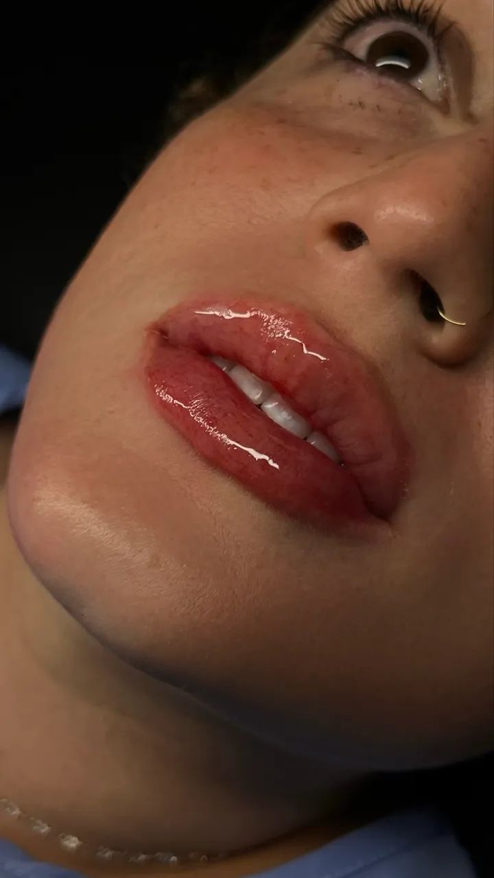 MICROPIGMENTAÇÃO LABIAL - Foto 3