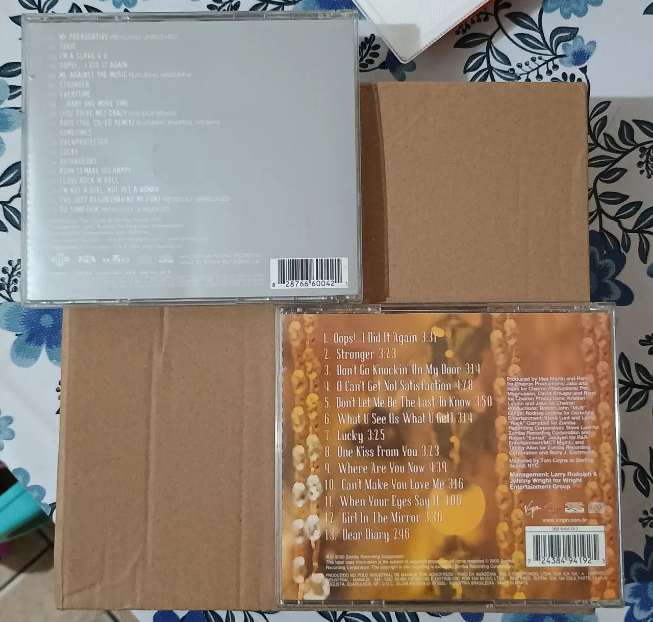 2 cds Britney Spears  - Foto 2