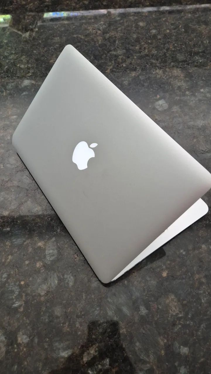 MacBook Air 11" 2013 Intel Core i5 4GB SSD Atualizado macOS Big Sur - Foto 3