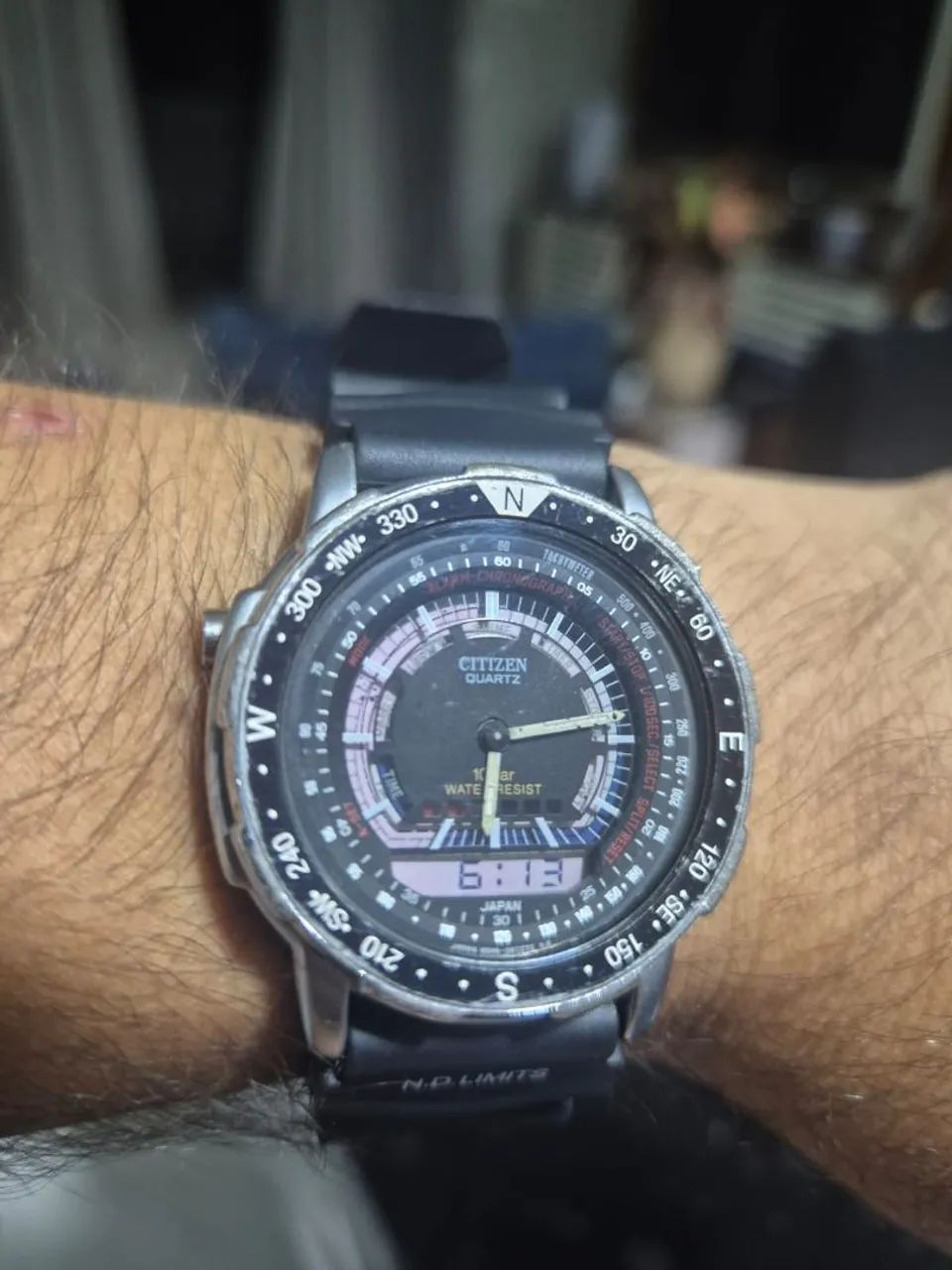 Relógio CITIZEN DIVER SURF 8948 - FUNCIONA TUDO - Acessórios