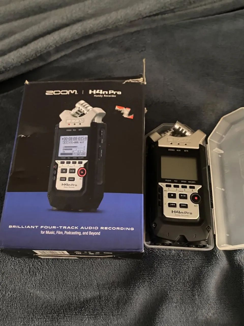 ZOOM H4n PRO