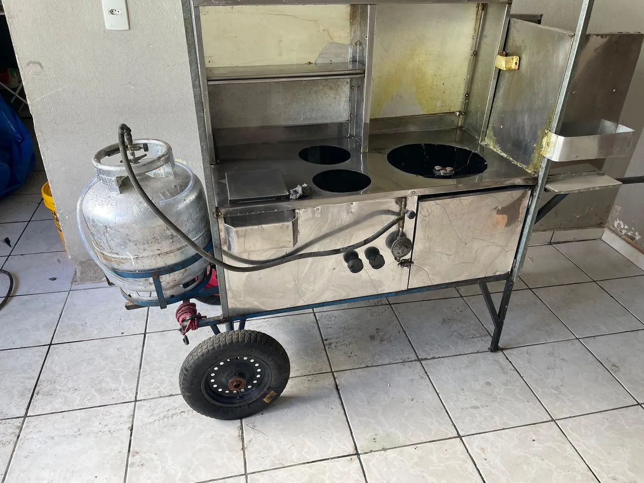 Vendo carrinho de lanche completo 