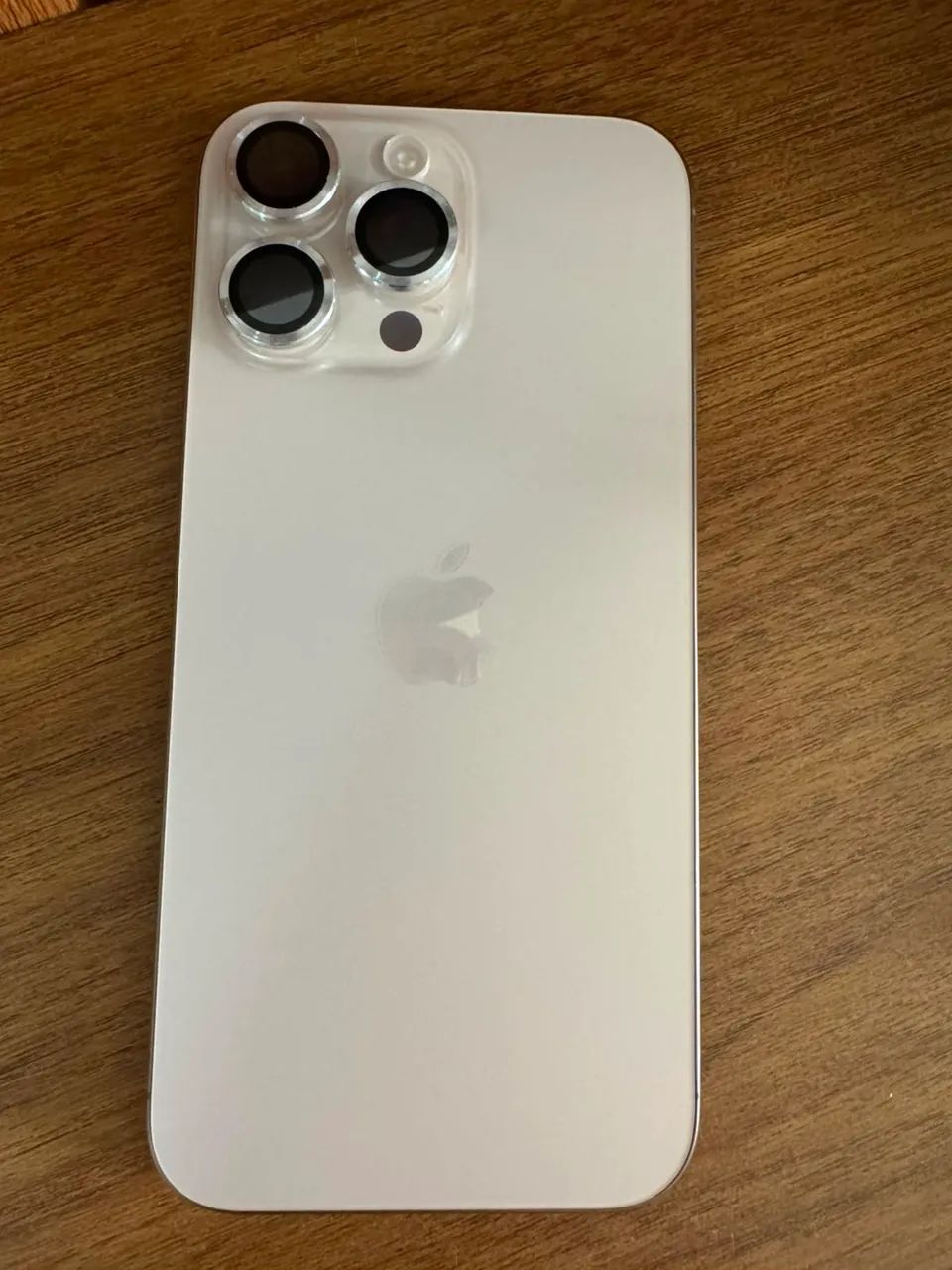 iPhone 16 Pro Max - Foto 2