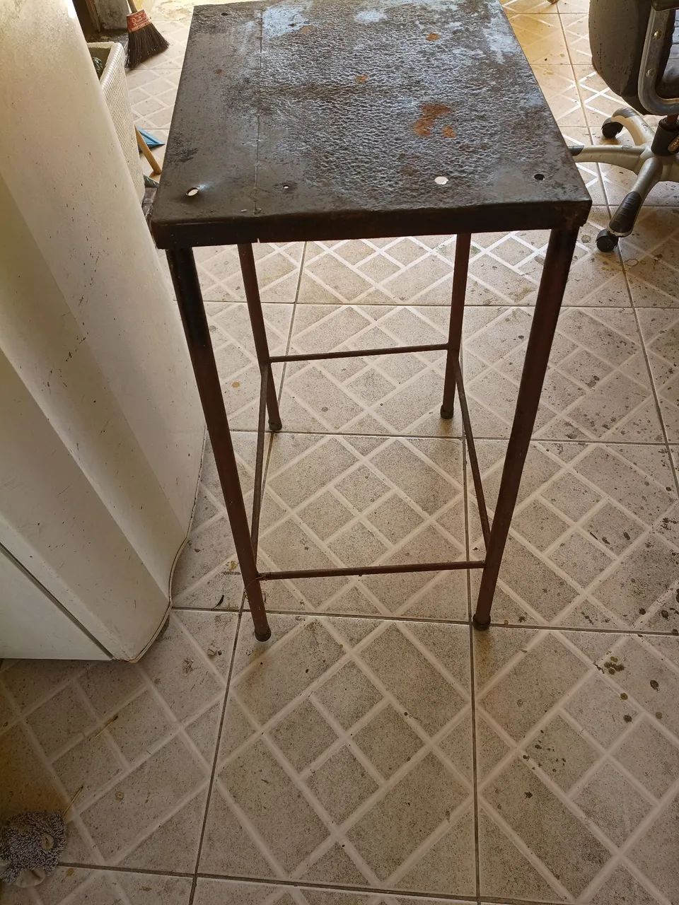 Mesinha de ferro  - Foto 2