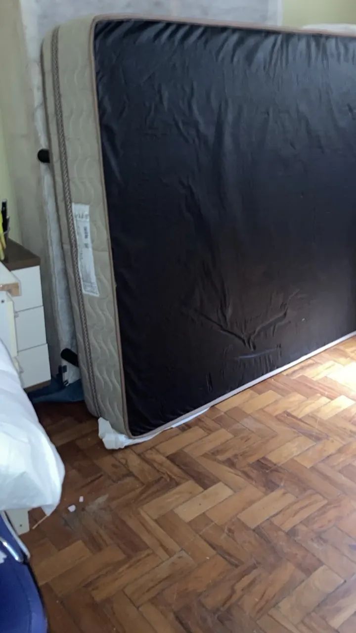 Box com revestimento em camurça e Colchão de casal Probel - Foto 2