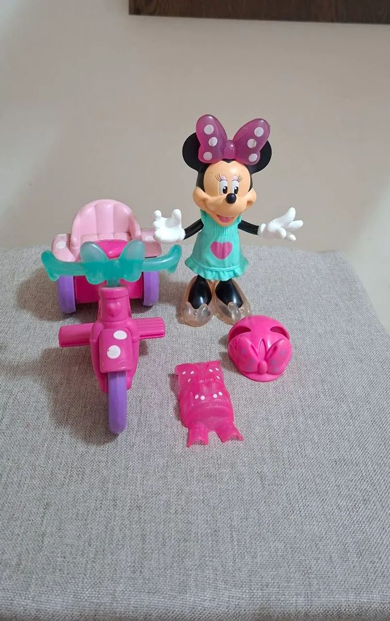 Minnie 