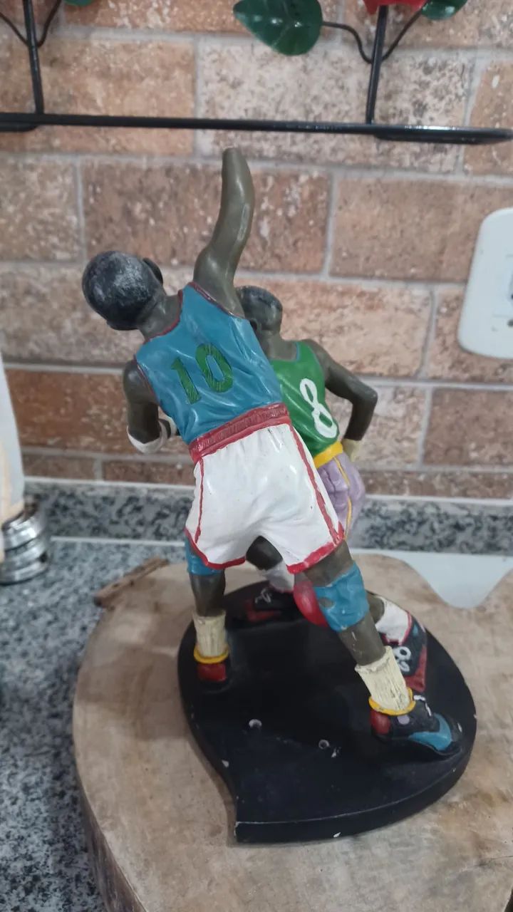 Boneco de basquete de louça  - Foto 4