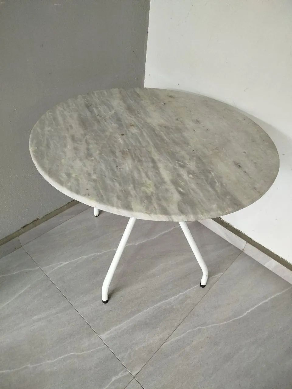 Mesa de mármore 