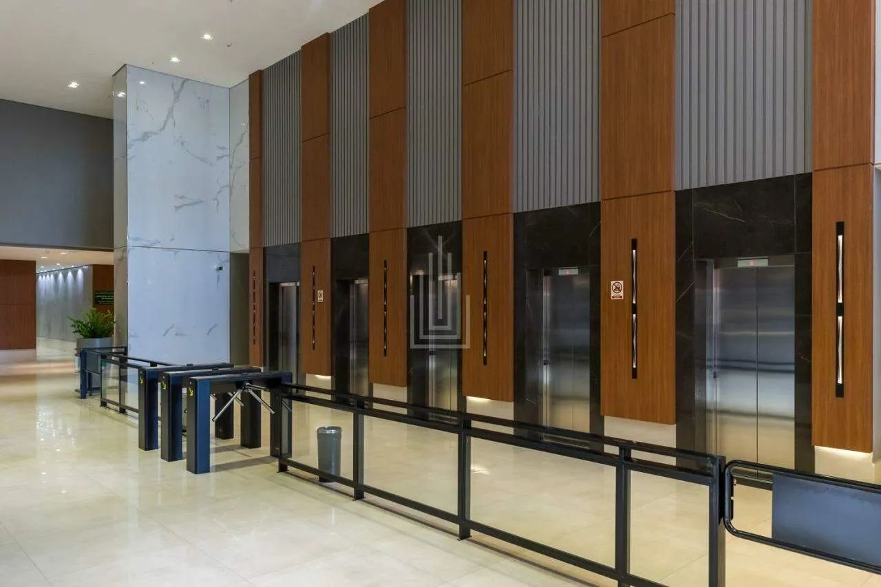 Sala comercial mobiliada para locação no Edifício Torre Marechal em Foz do Iguaçu. - Foto 4