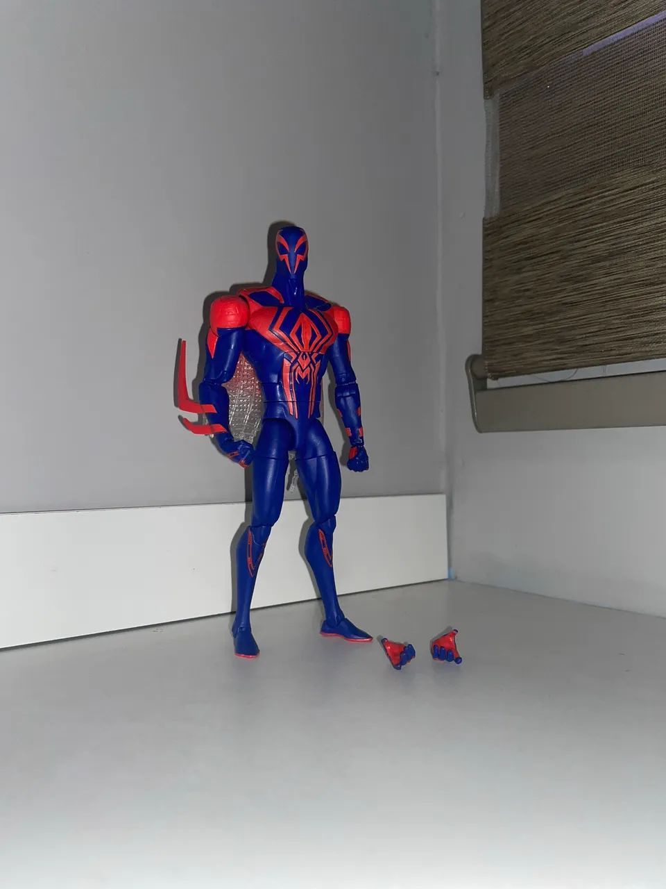 Spider-Man 2099 Aranhaverso - Marvel Legends 