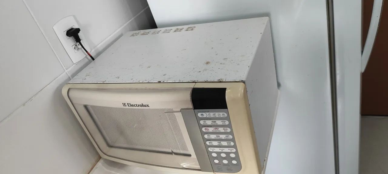 Microondas Eletrolux - Bem Conservado  - Foto 4