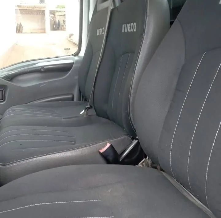 Iveco Daily Chassi 35s14 2P (e5) 2015 - Foto 5