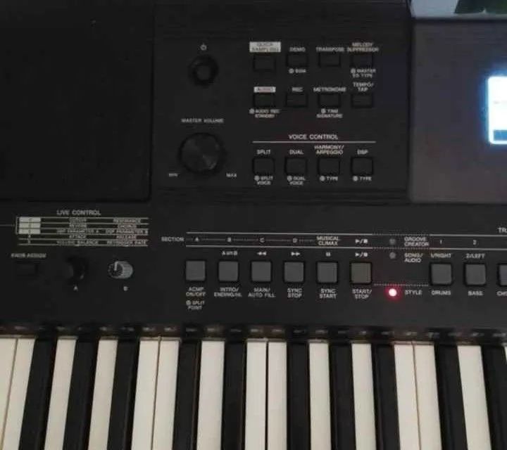 Teclado Yamaha psr 463 - Foto 4